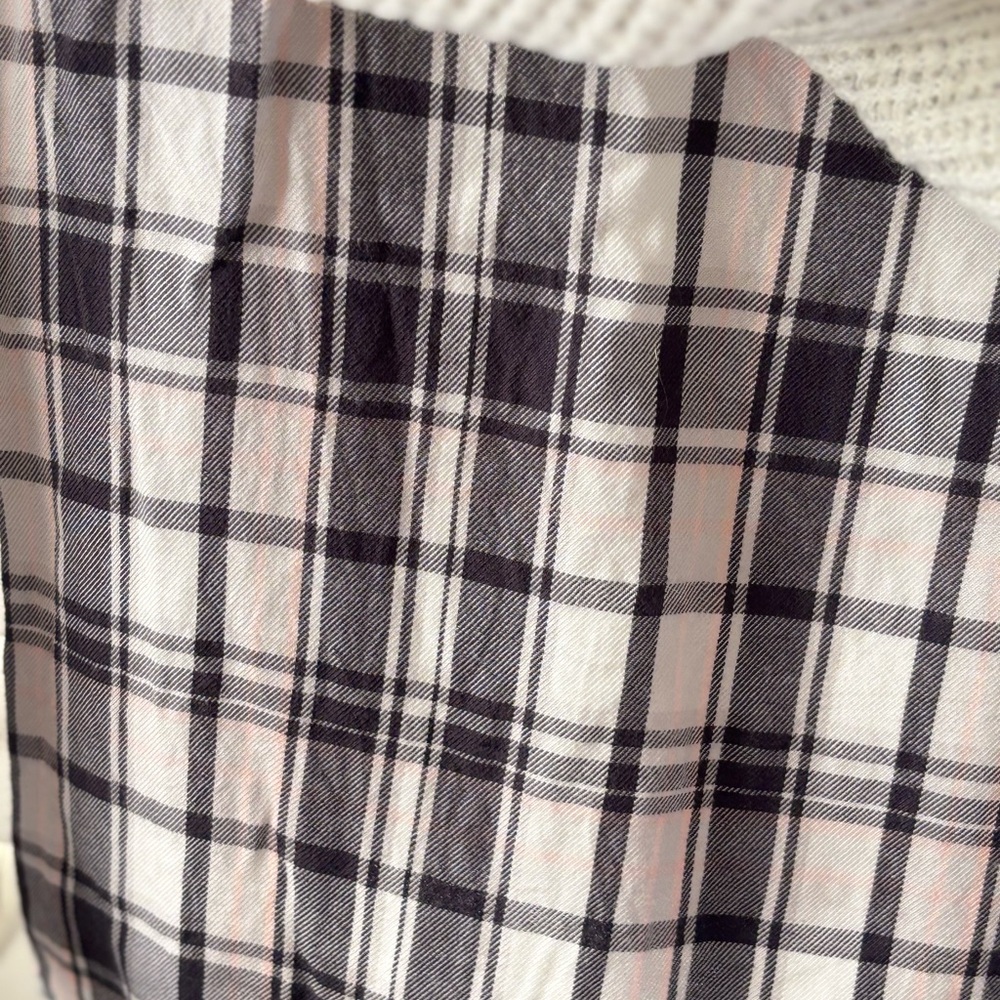 Sanctuary Women's Light Gray Sweater‎ XL flannel lining chest 38 in length 27 in - Picture 3 of 7